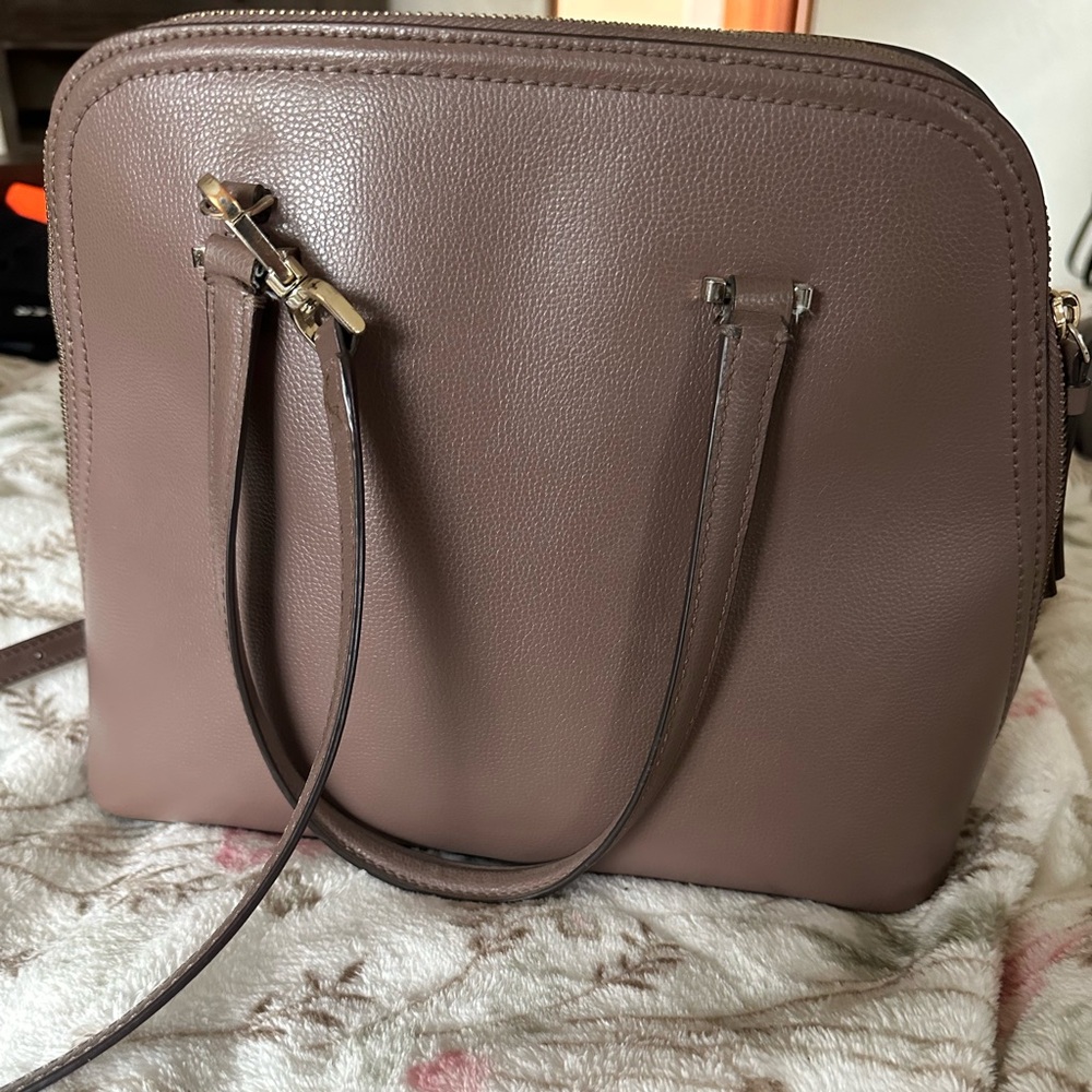 Kate Spade medium crossbody - Picture 2 of 3